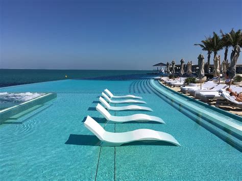 burj al arab pool